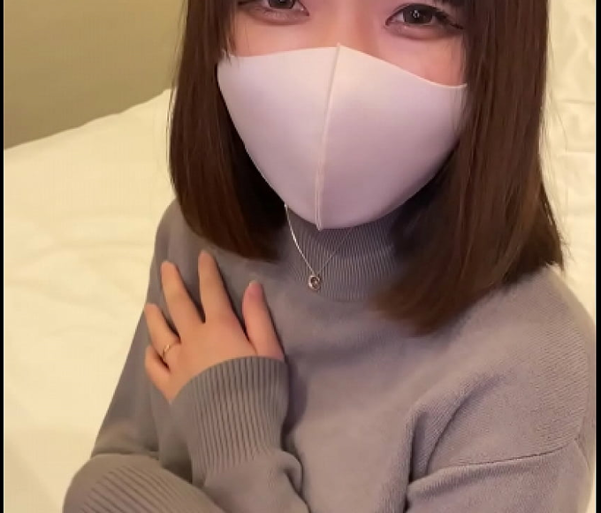 Japanese AV Idol's Luscious Figure ~ Irresistible and Alluring