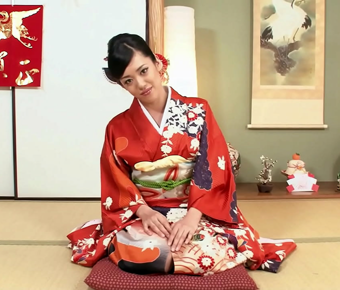 Japanese MILF with luscious bush gets drilled by hung stud