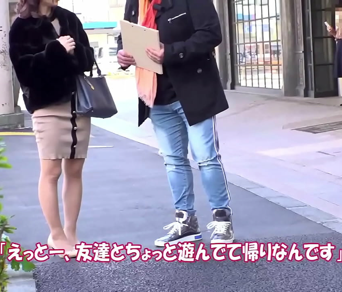 Experience the Ultimate Nakadashi Ecstasy with a Married Woman in Shinagawa!