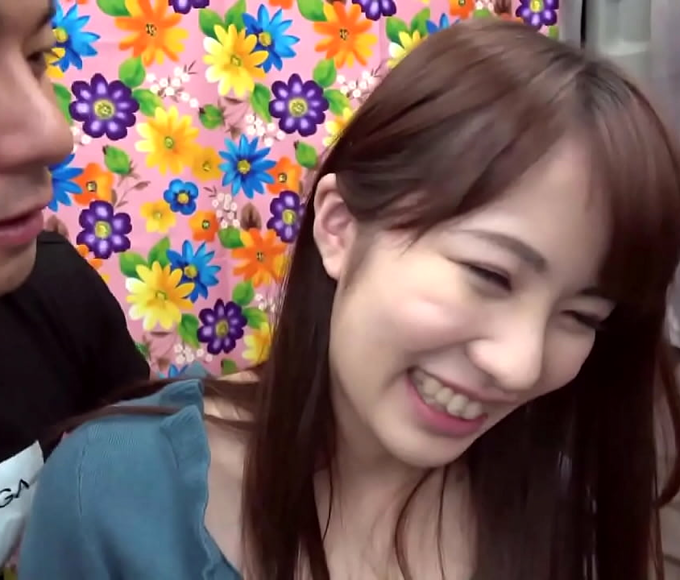 Spotting a Sexy OL in a Ramen Shop! Kotomi-san's Secretly a Pervert?