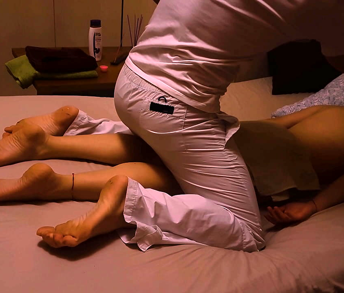 Revealing Luscious MILF in Nuru Thai Massage, Hard Sex, Orgasm, and Cumshot!