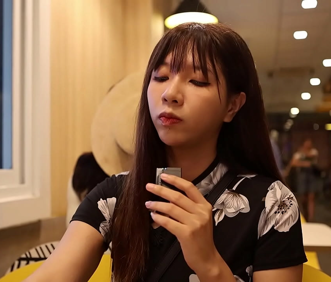 Crave the Luscious Charms of a Seductive Taiwanese Beauty in Hanoi ~ Explore the Alluring Sights and Sounds of