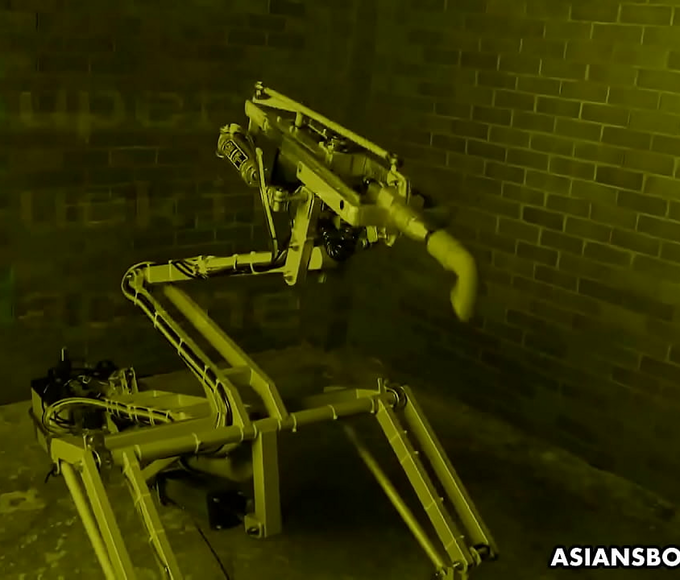 Must-Watch! Hot Asian Enchantress Shiori Natsumi Screams and Cums With a Fucking Machine