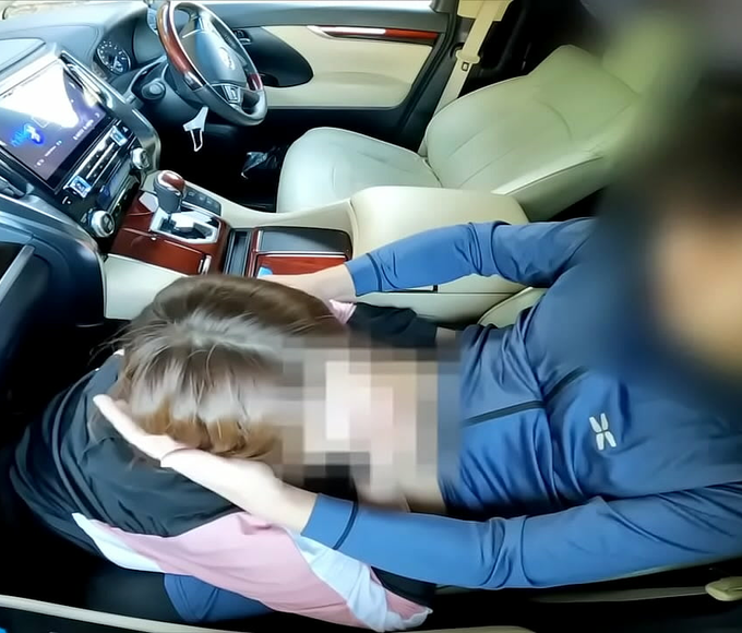 JAV Wife Abandons Hubby to Have Steamy Car Sex with Adulterer!
