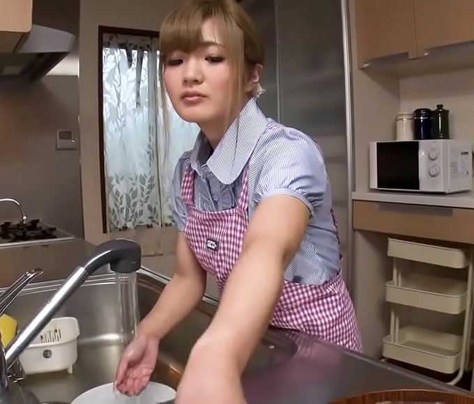 JAV Beauty Hana Aoyama's Intense 'Night Crawl' with Father-in-Law ~ Experience the Ultimate Taboo