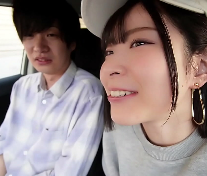 Enjoy the Luscious Ena Satsuki's Outdoor Gokkun Date with MILF Boyfriend in Tokyo!