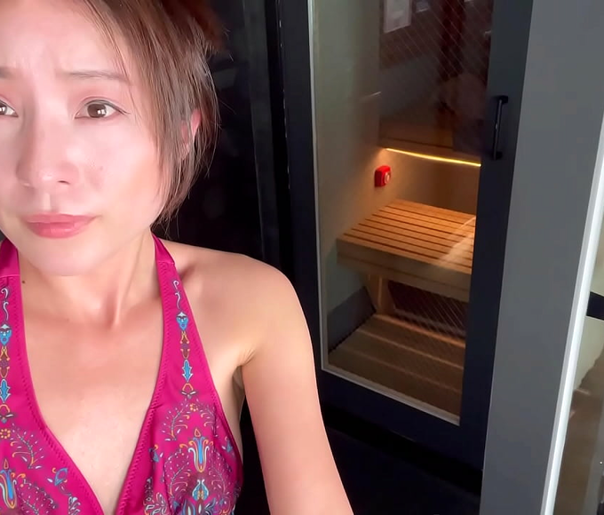 Revealing My Luscious Body ~ Steaming in the Sauna to Achieve Maximum Glow and Health