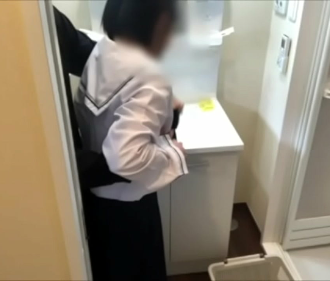 JAV Enchantress Shares Her Intimate Moments with You ~ Experience the Allure of a Luscious Body!