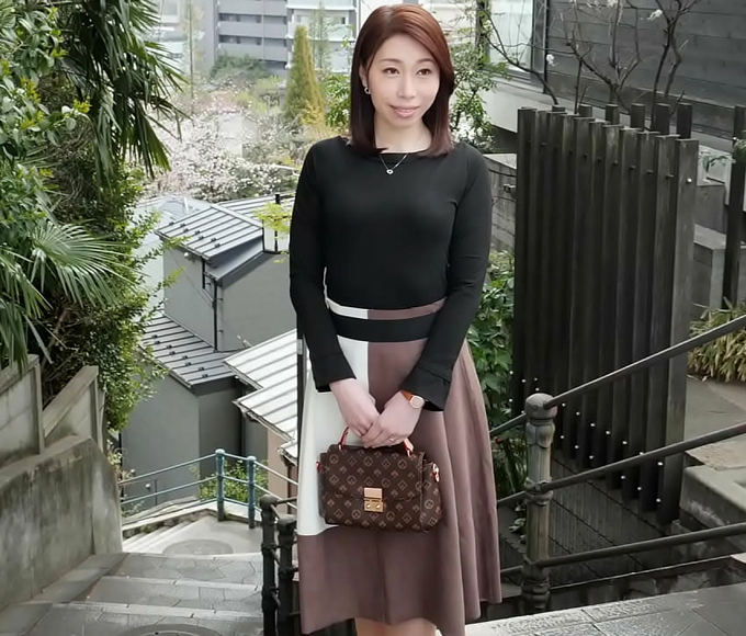 Unveiling The Allure Of A Married Woman - Documentary On Japan's Own Miharu Hisamatsu