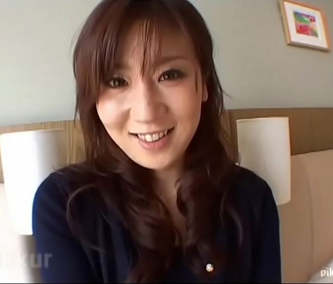 Experience The Alluring Japanese Amateur Ryoko In A Passionate Hotel Fuck Session